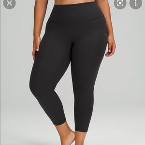 NOT MADE ANYMORE: Lululemon Wunder Under Leggings Length in Black